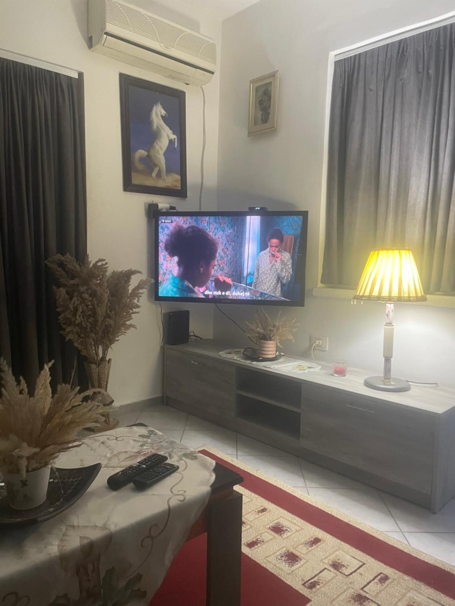 Appartement Entire Flat To Chill, In Center Of Tirana